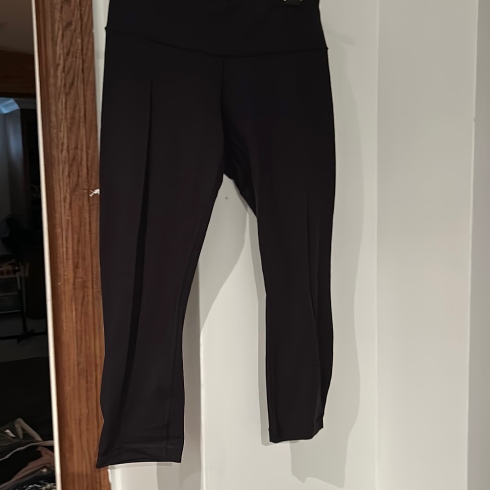 Lululemon capris